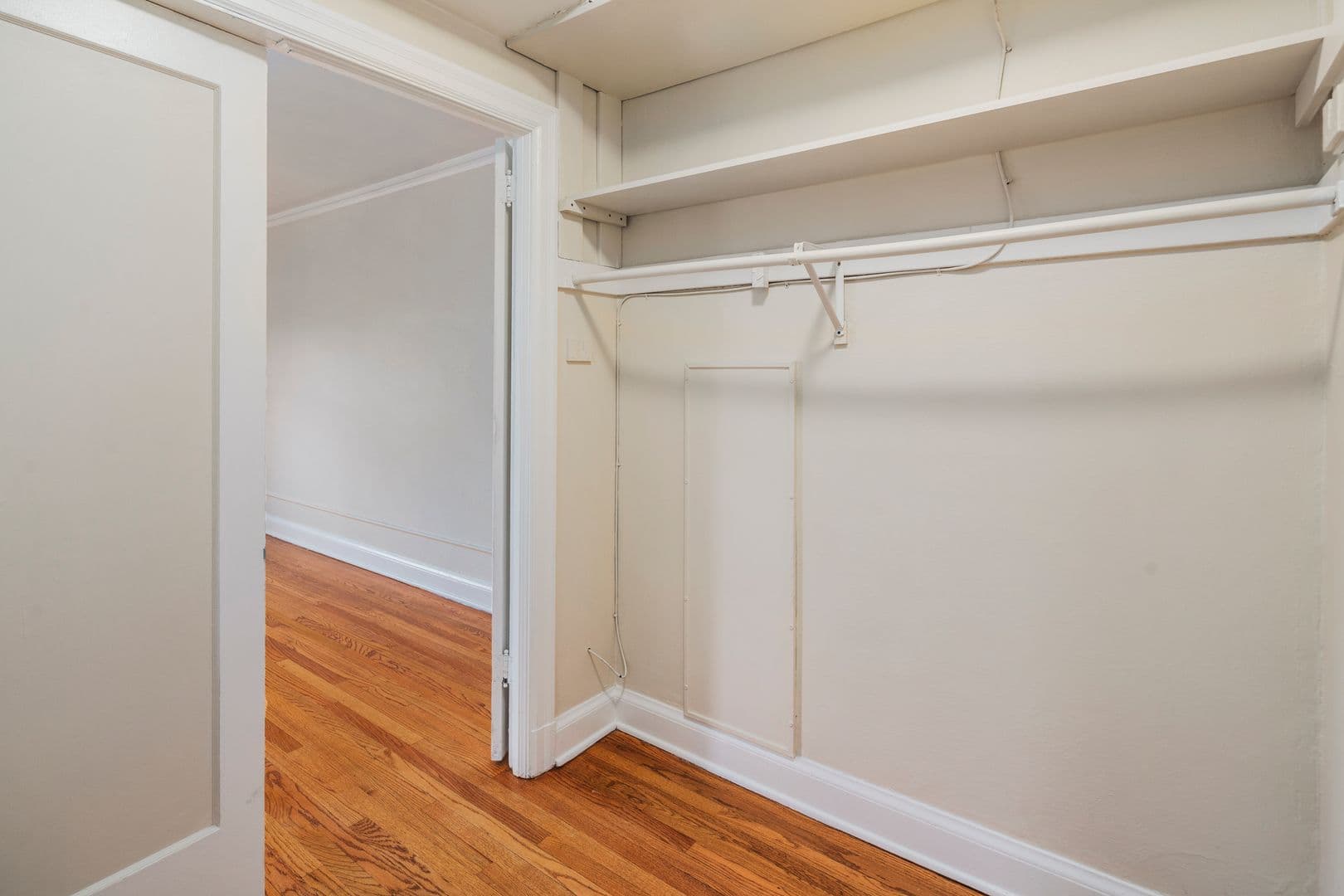 Seattle Apartment: 1705 Belmont Ave