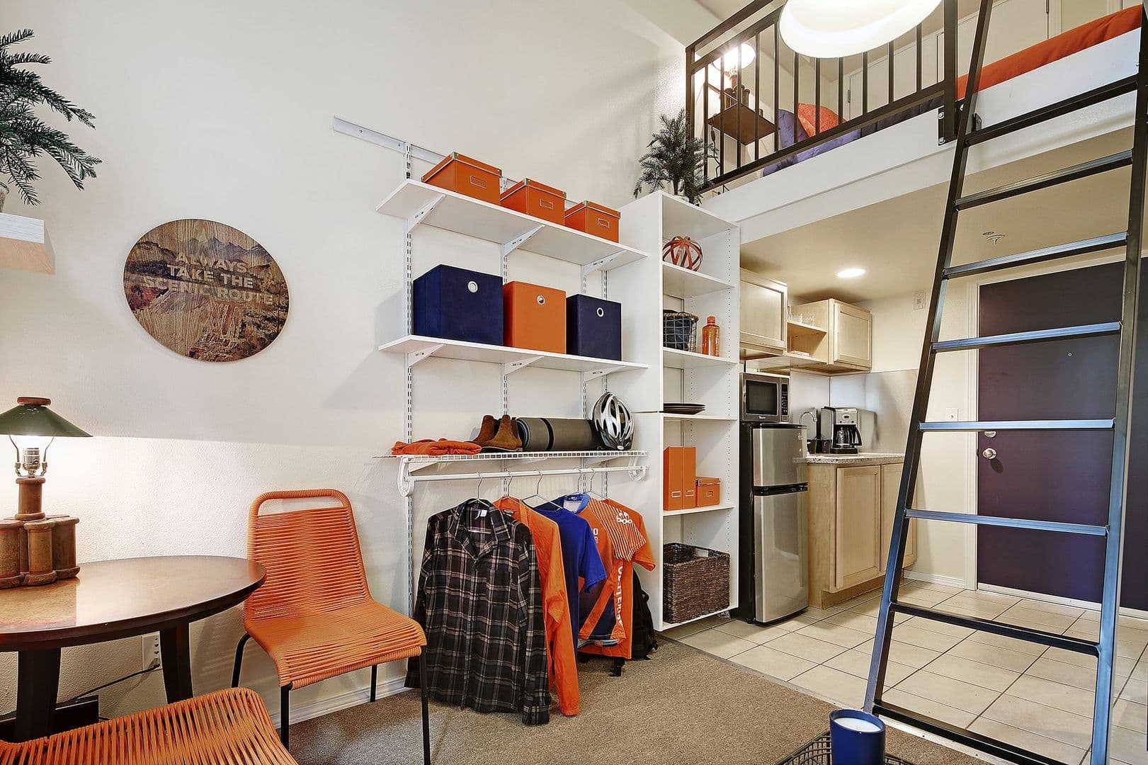 Seattle Apartment: 1304 E John St