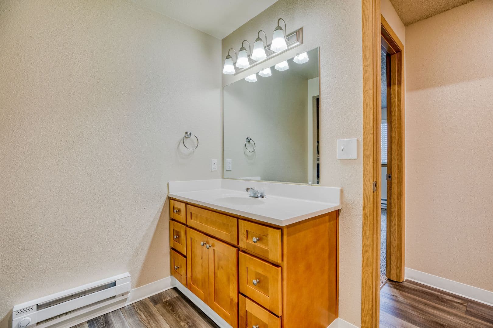 Tacoma Apartment: 2220 97th Street South