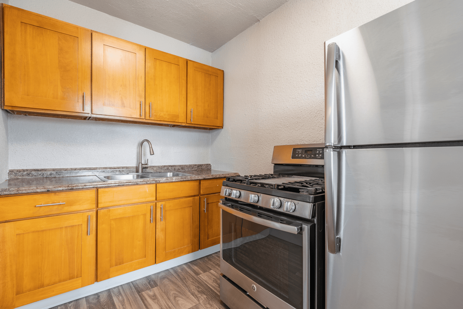 Tacoma Apartment: 1224 Yakima Ave S