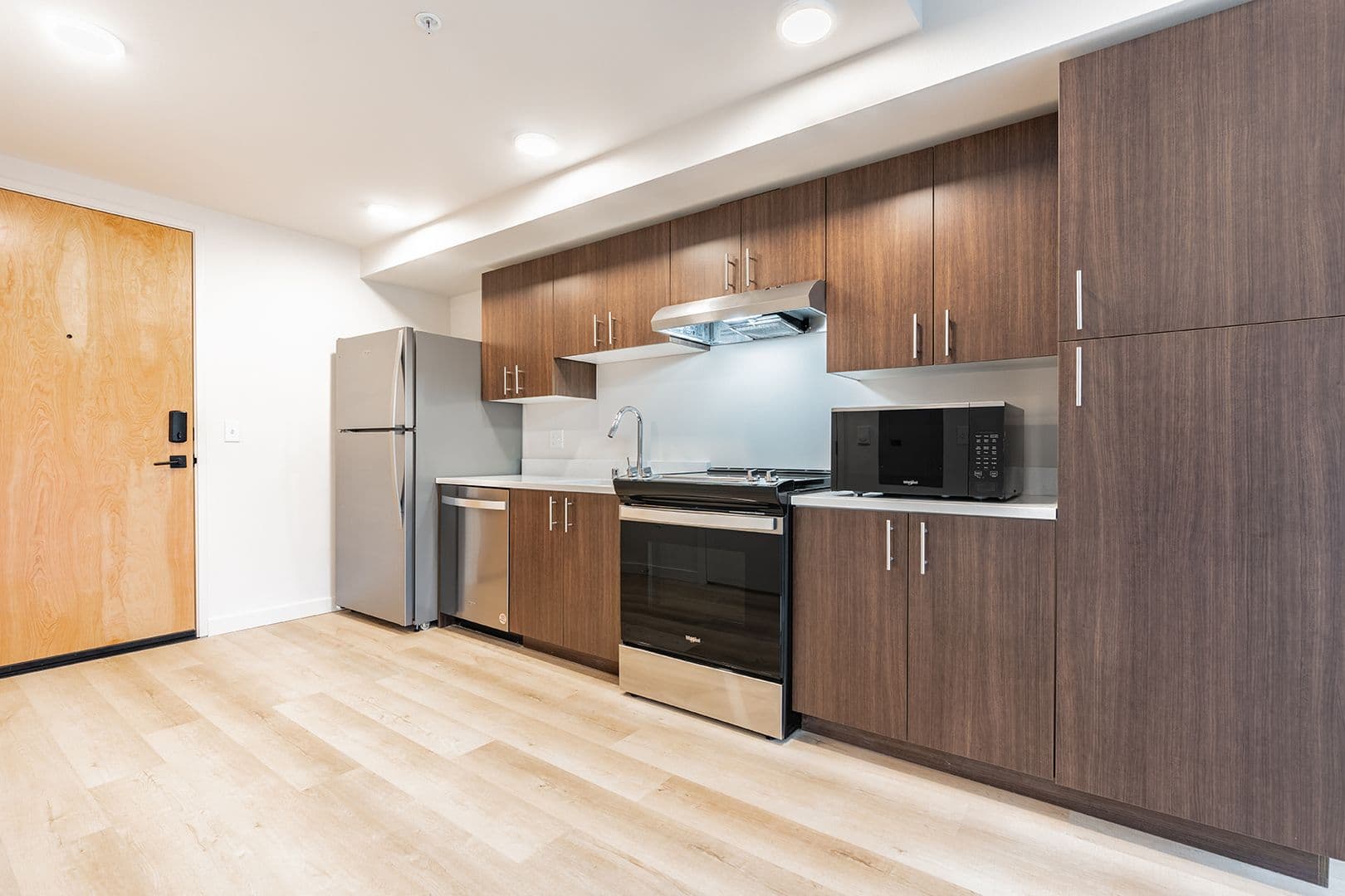 Tacoma Apartment: 2501 Commerce St