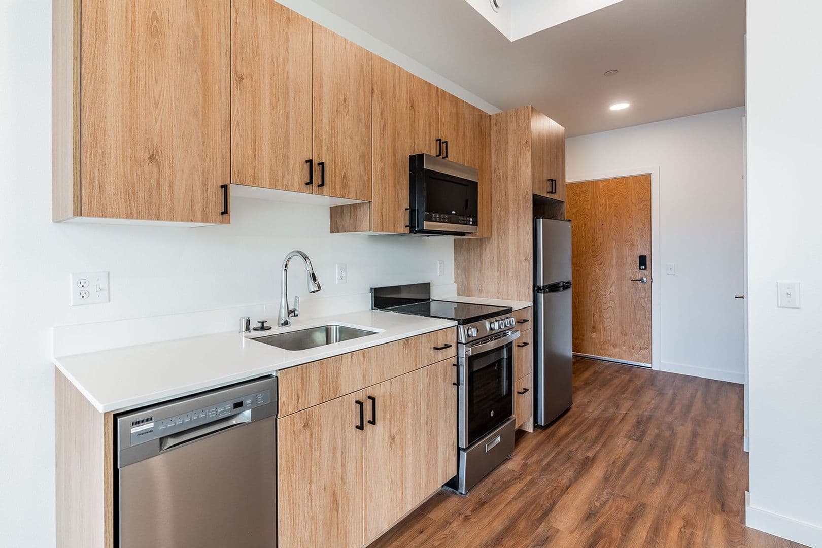 Seattle Apartment: 7324 Martin Luther King Jr Way S