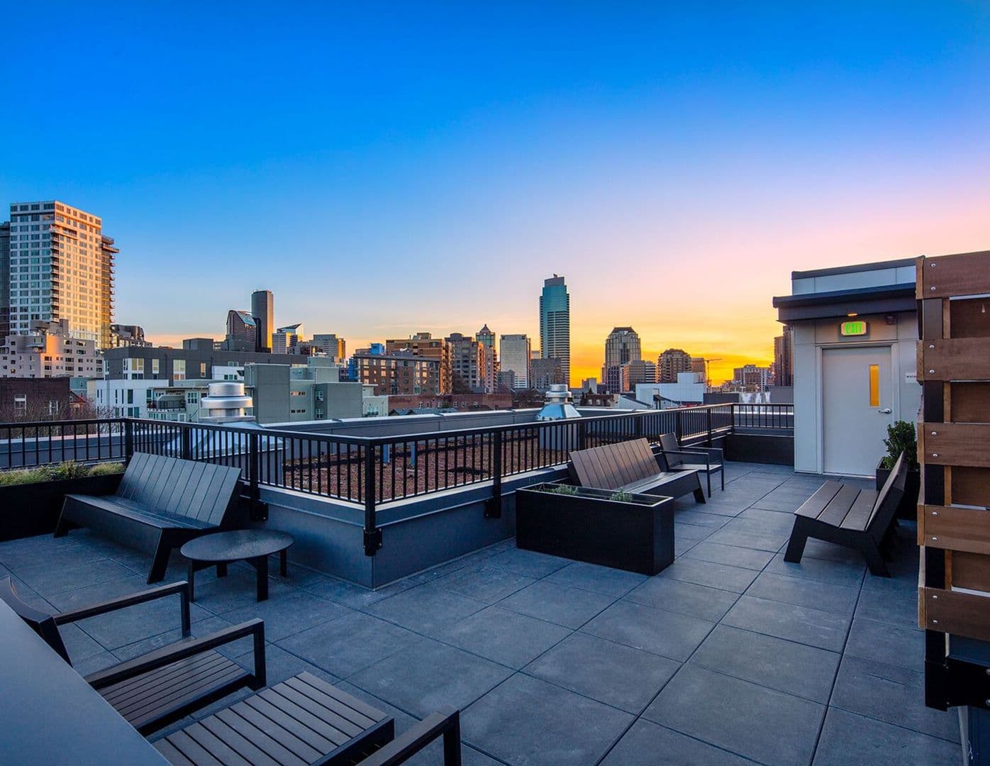 Seattle Apartment: 722 E Pike St