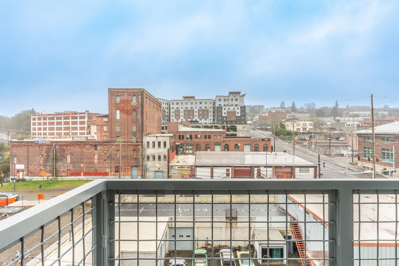 Tacoma Apartment: 2501 Commerce St