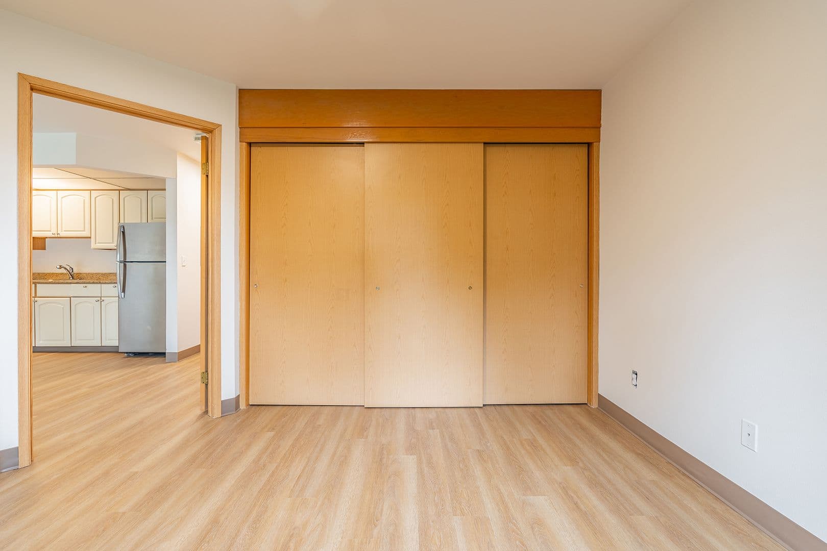 Bellevue Apartment: 15750 NE 15th Street