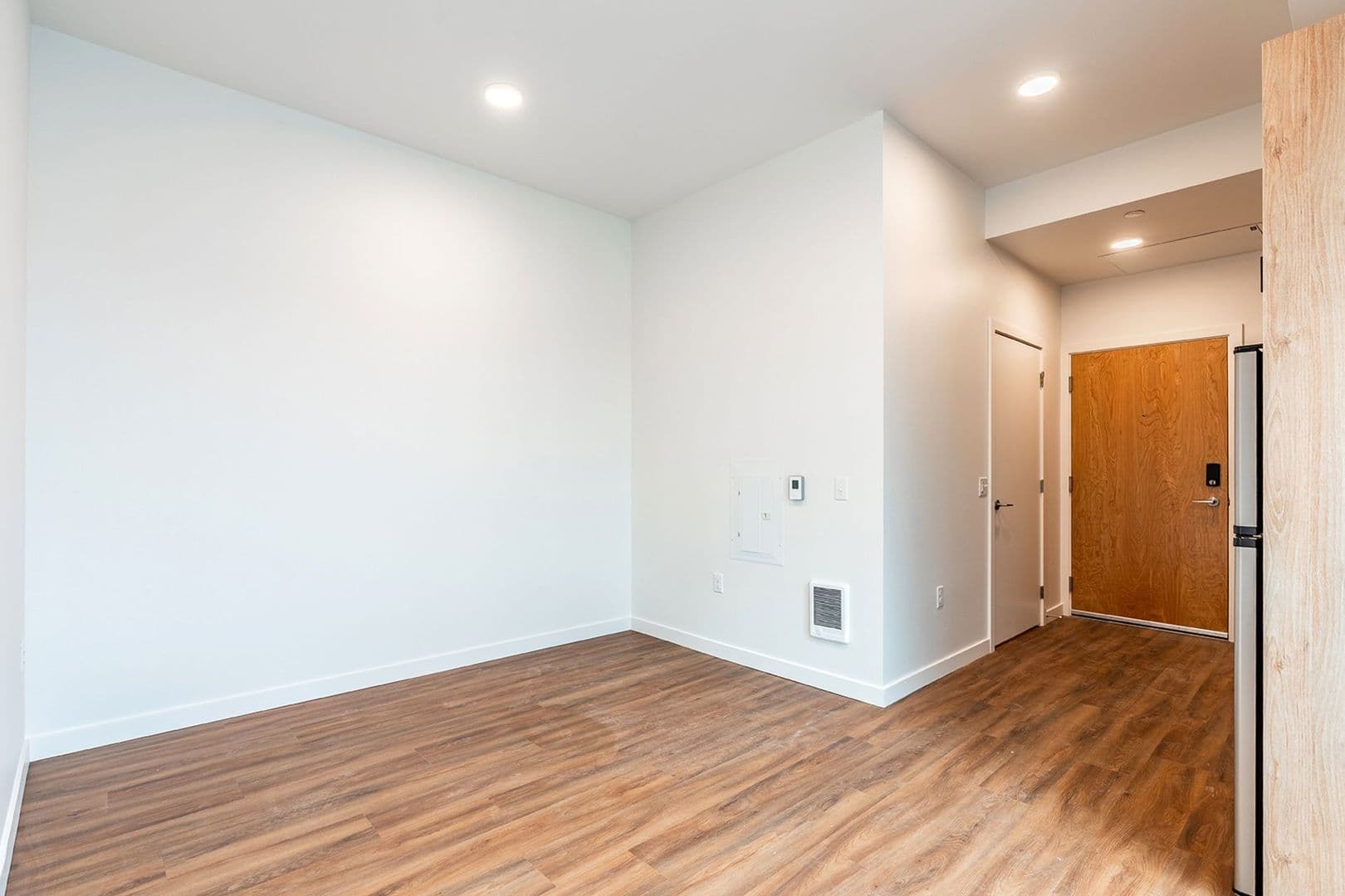 Seattle Apartment: 7324 Martin Luther King Jr Way S