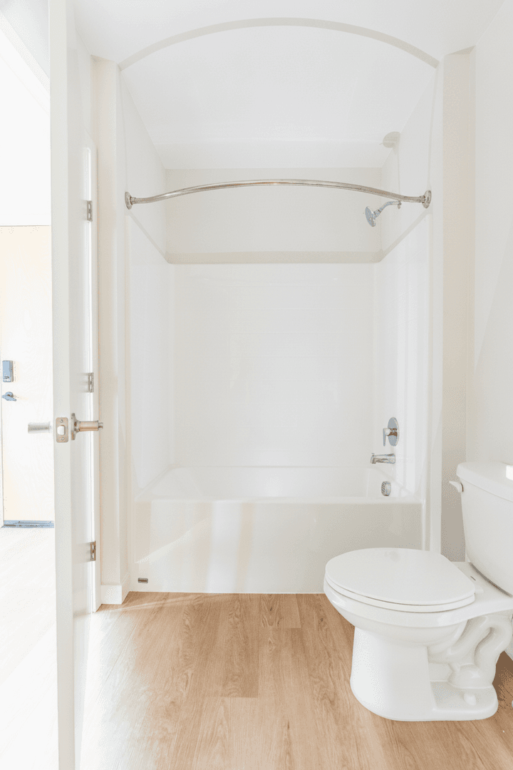 Seattle Apartment: 2210 E Cherry St