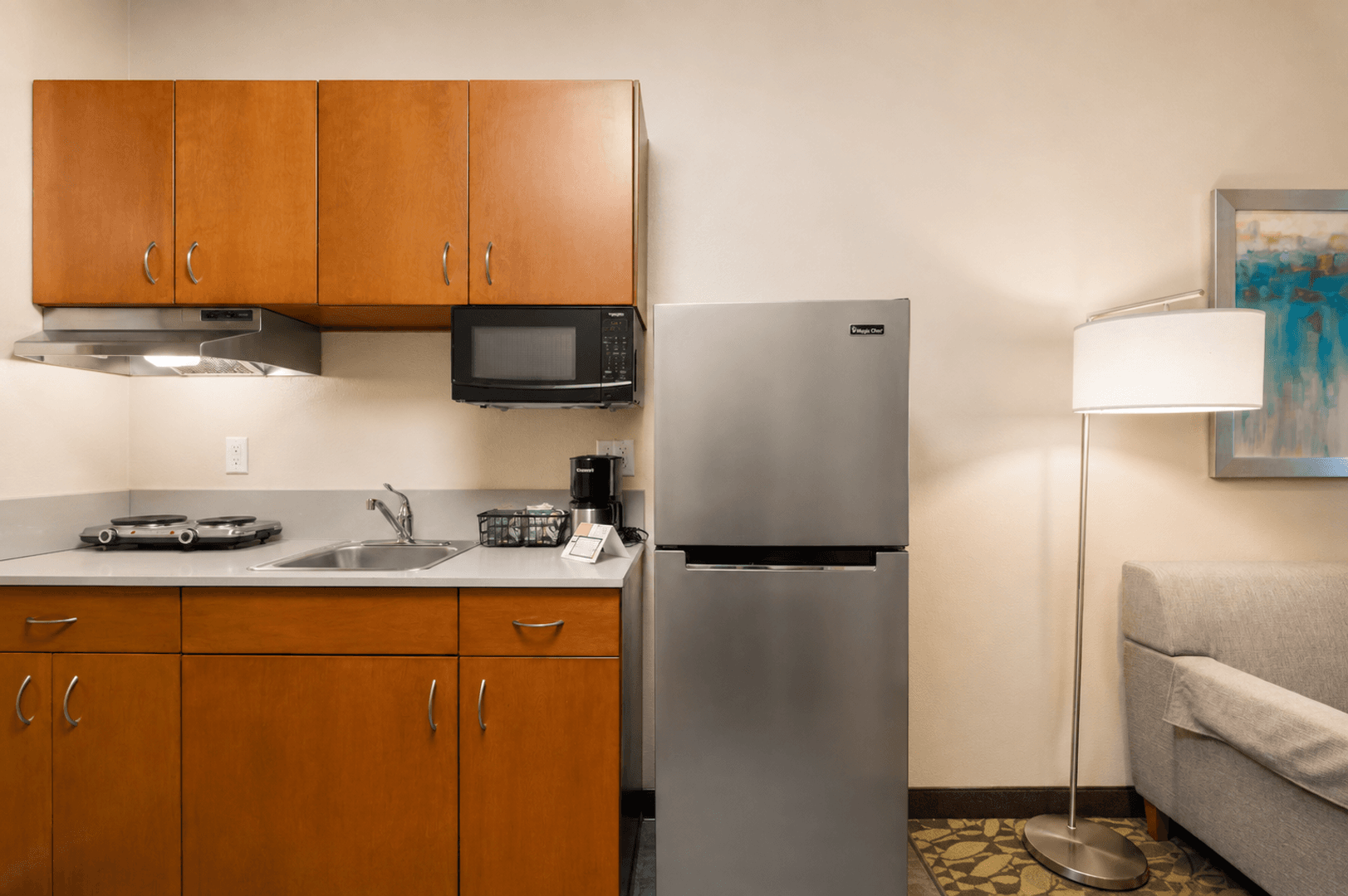 Bellevue Apartment: 225 112th Ave NE