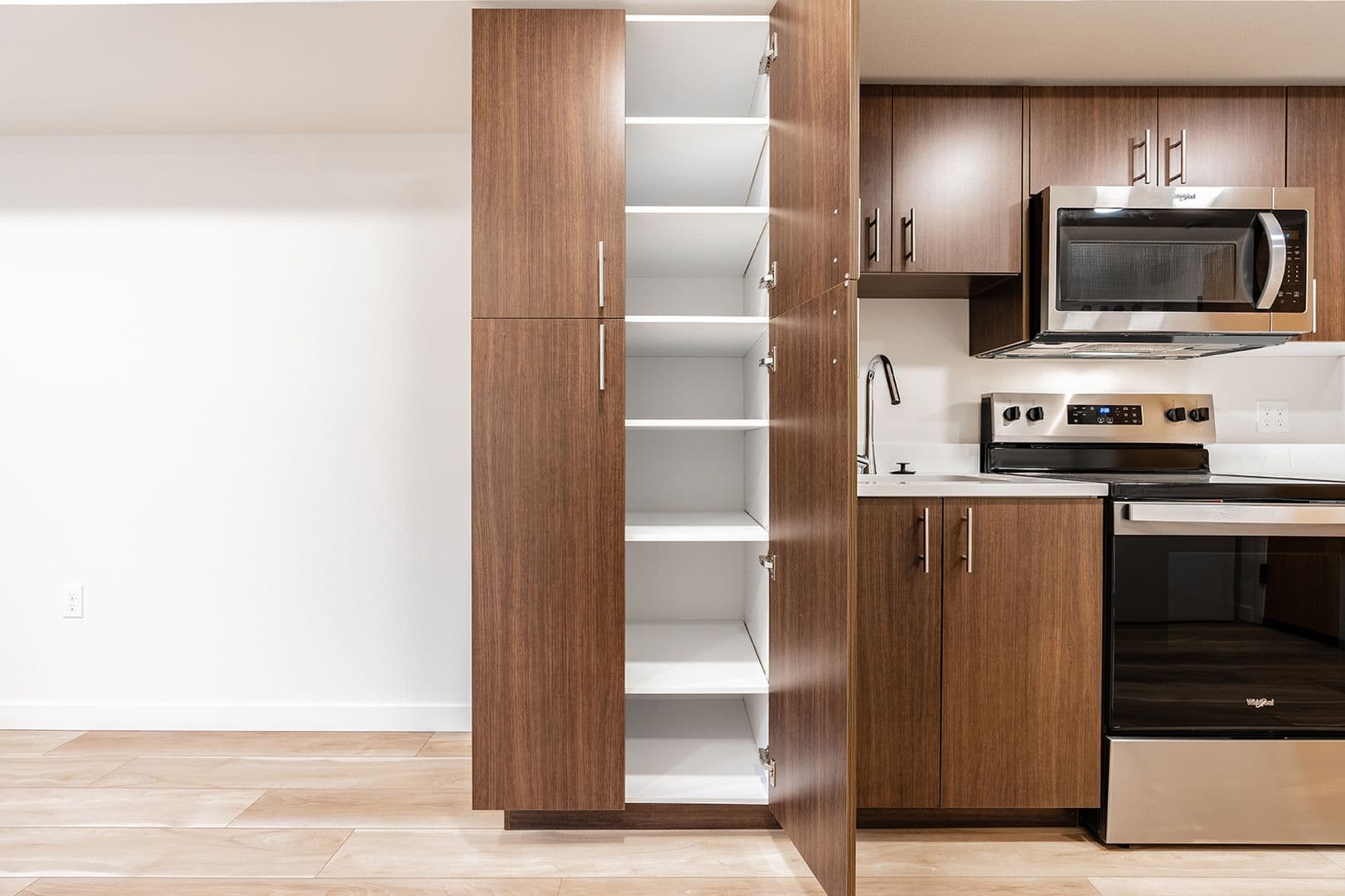 Tacoma Apartment: 2501 Commerce St