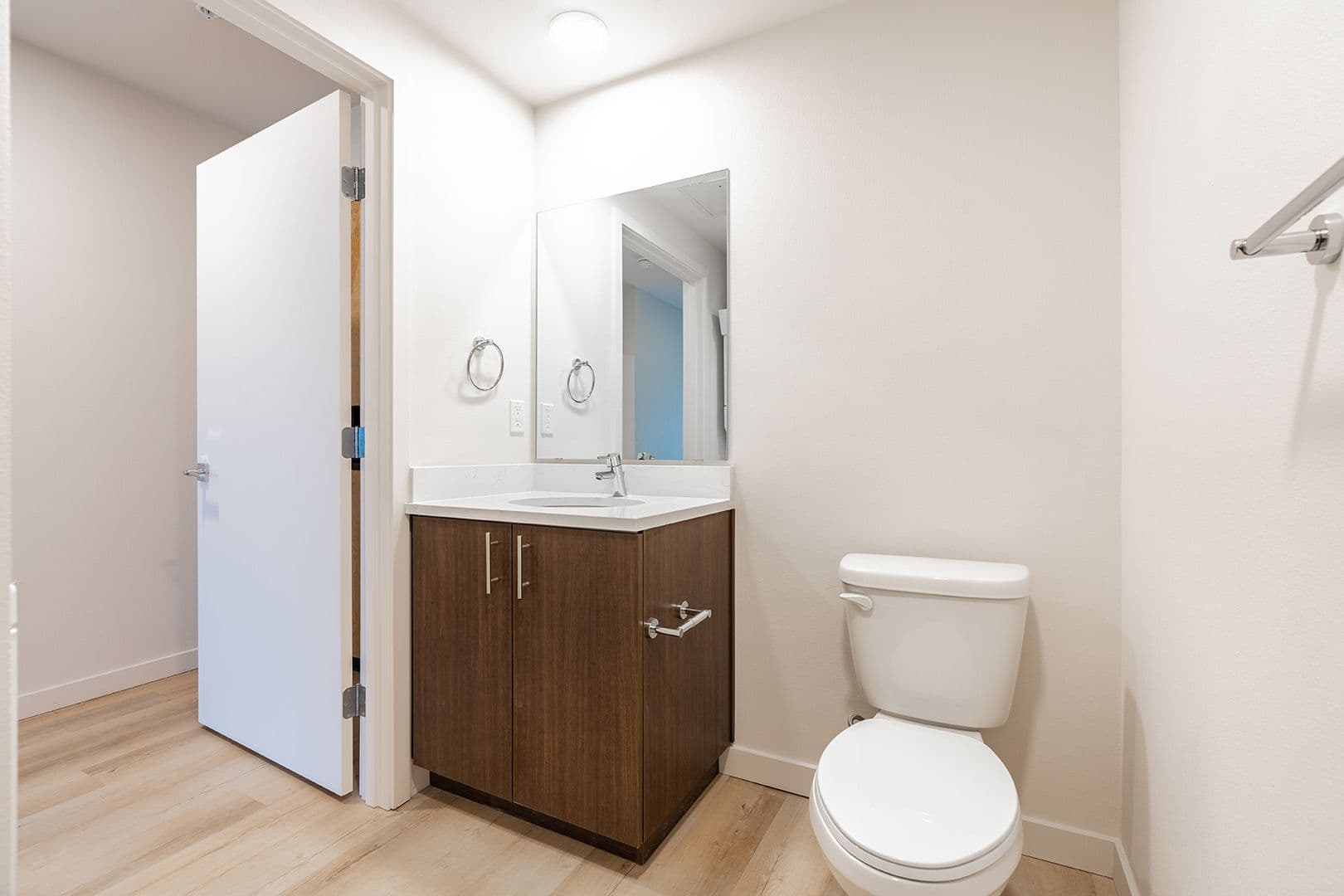 Tacoma Apartment: 2501 Commerce St
