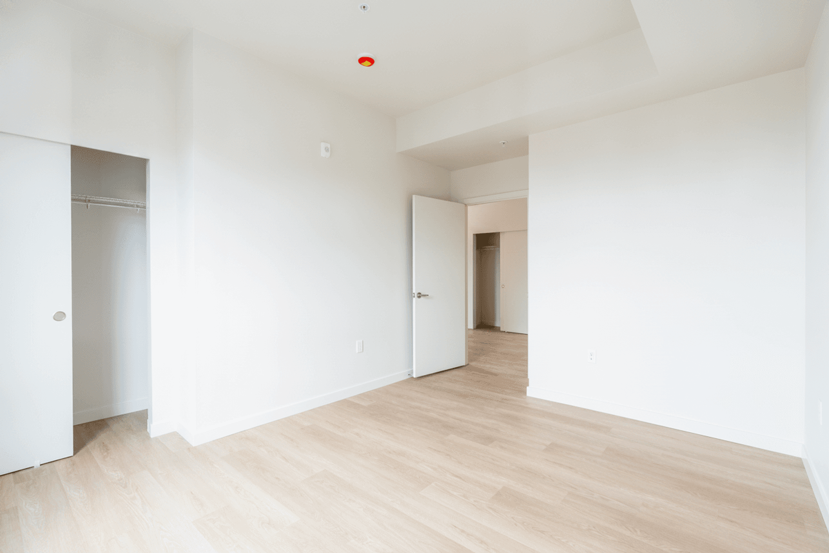 Seattle Apartment: 2210 E Cherry St
