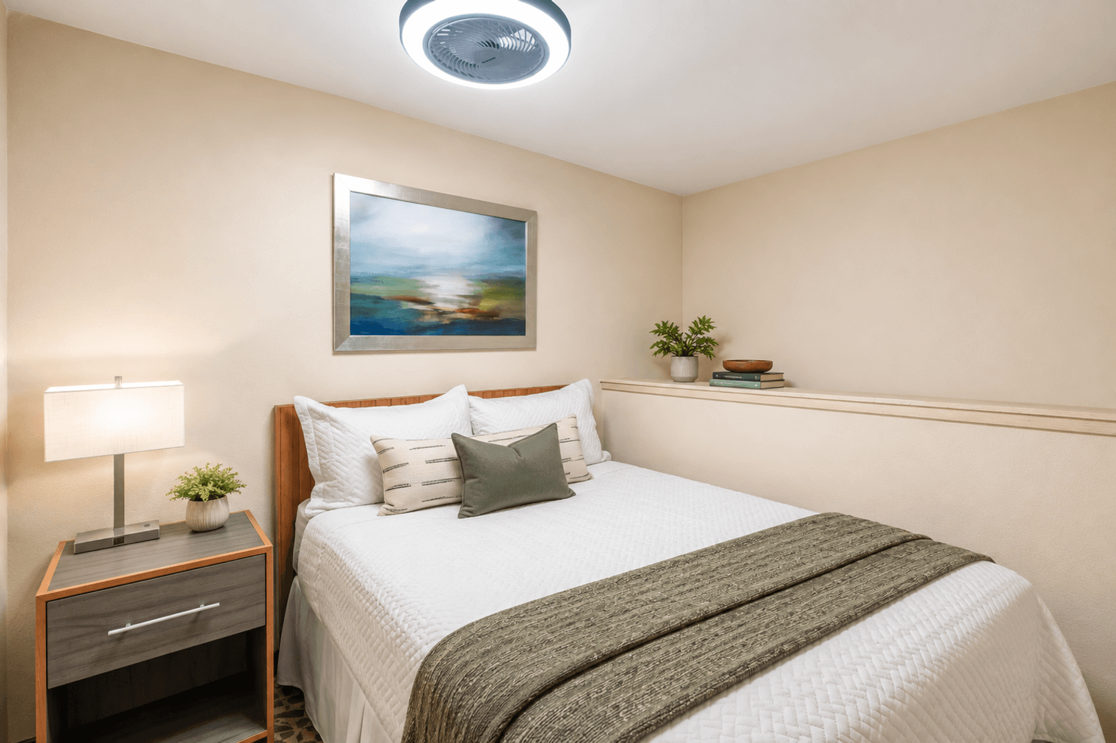Bellevue Apartment: 225 112th Ave NE