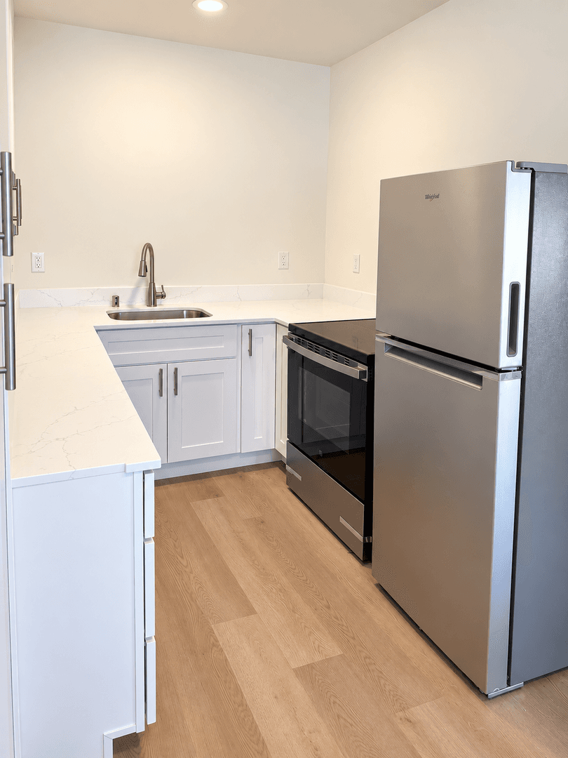 Seattle Apartment: 1705 Belmont Ave