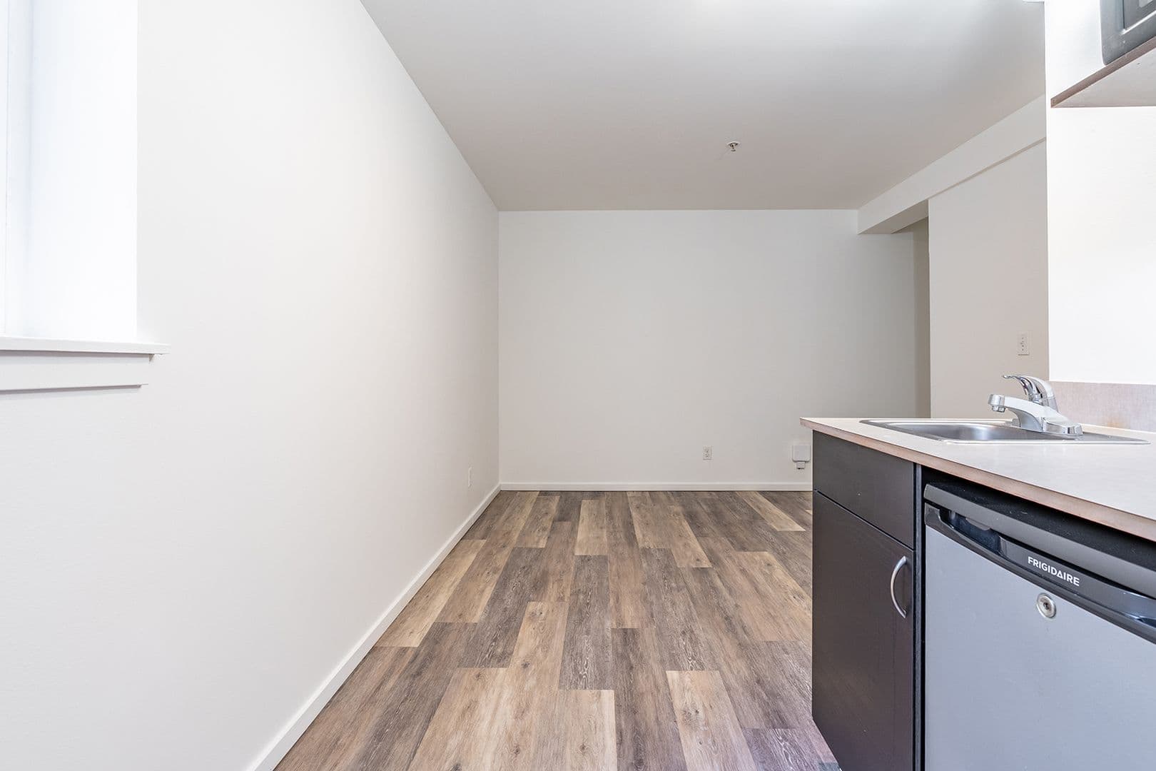 Seattle Apartment: 116 13th Ave East