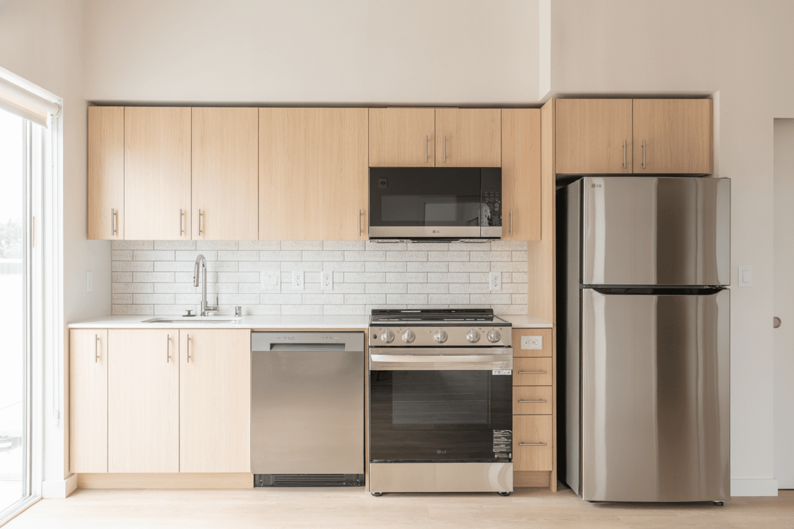 Seattle Apartment: 2210 E Cherry St
