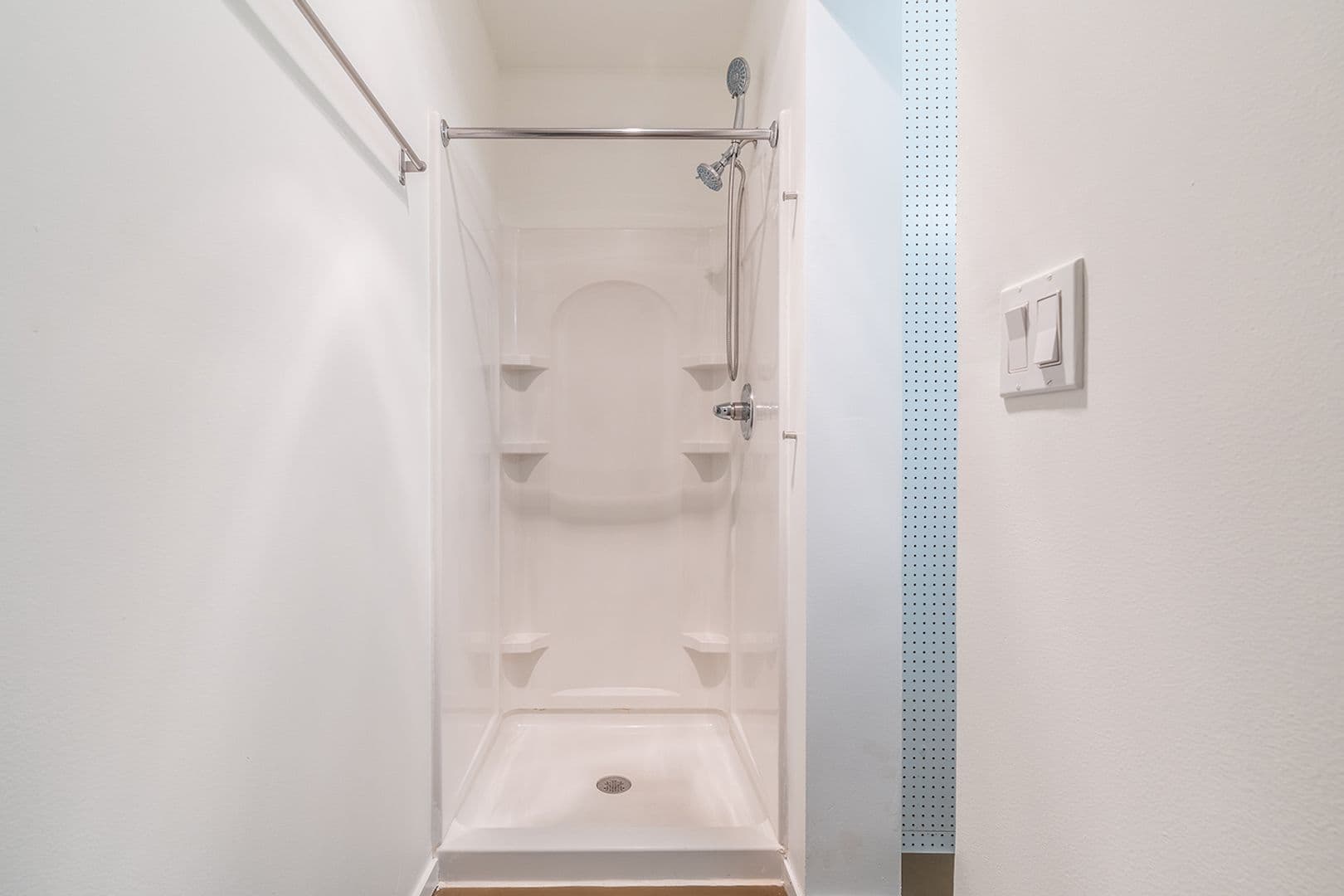 Seattle Apartment: 116 13th Ave East