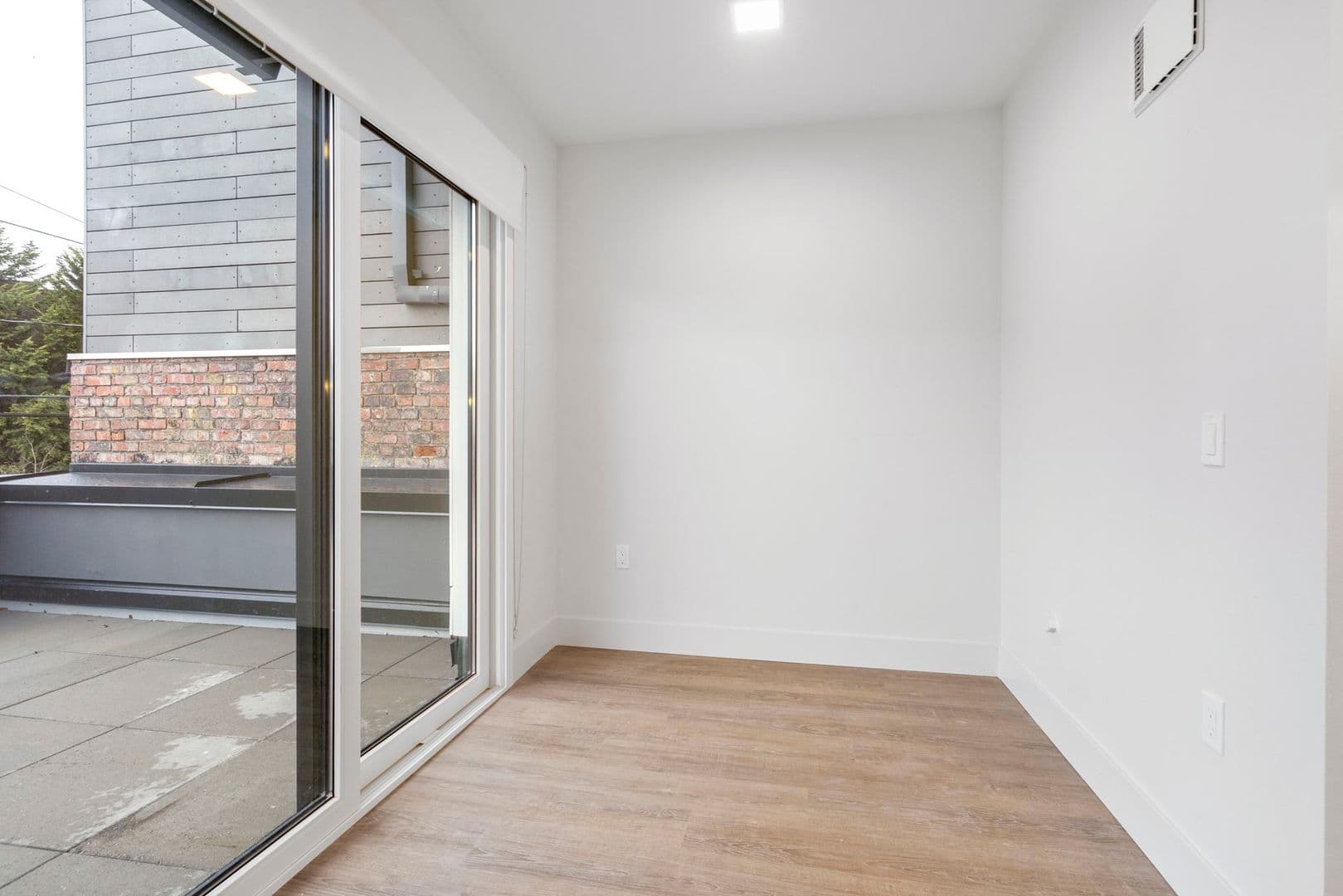 Seattle Apartment: 500 Broadway