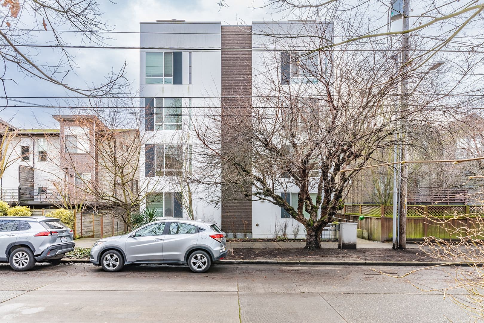 Seattle Apartment: 2651 NW 56th St