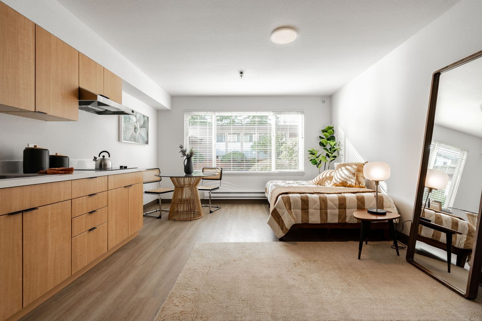 Bellevue Apartment: 15750 NE 15th Street