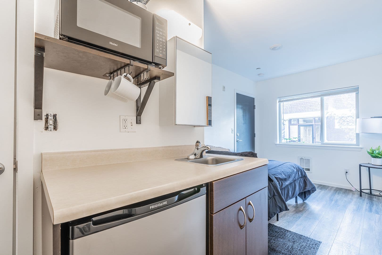 Seattle Apartment: 116 13th Ave East