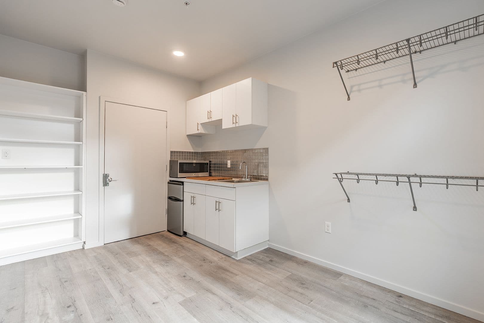 Seattle Apartment: 1806 23rd Ave