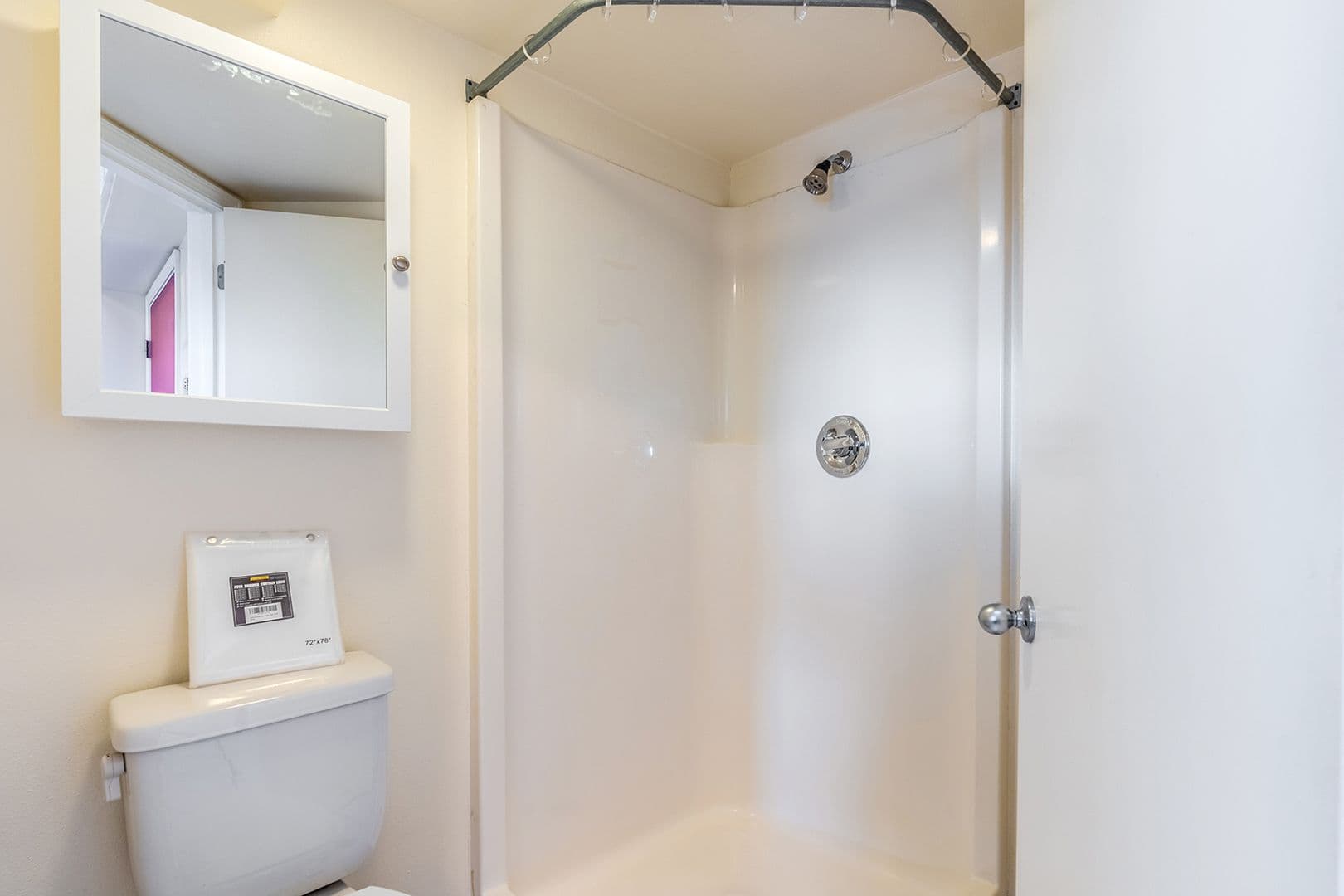 Seattle Apartment: 310 17th Ave S