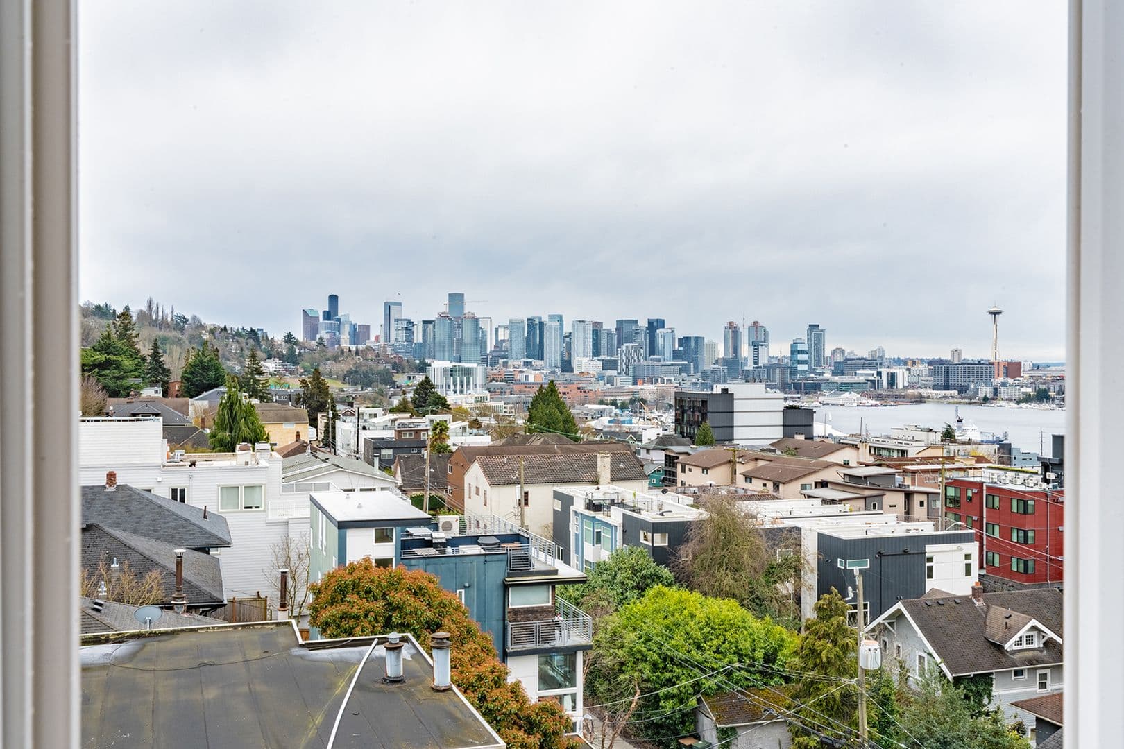 Seattle Apartment: 2335 Boylston Ave E