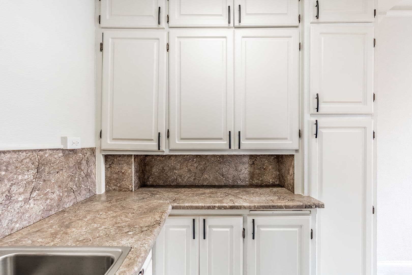 Seattle Apartment: 1705 Belmont Ave