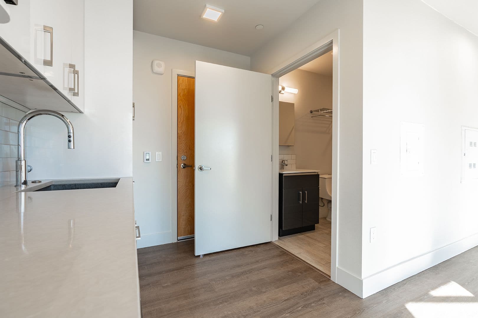 Seattle Apartment: 500 Broadway