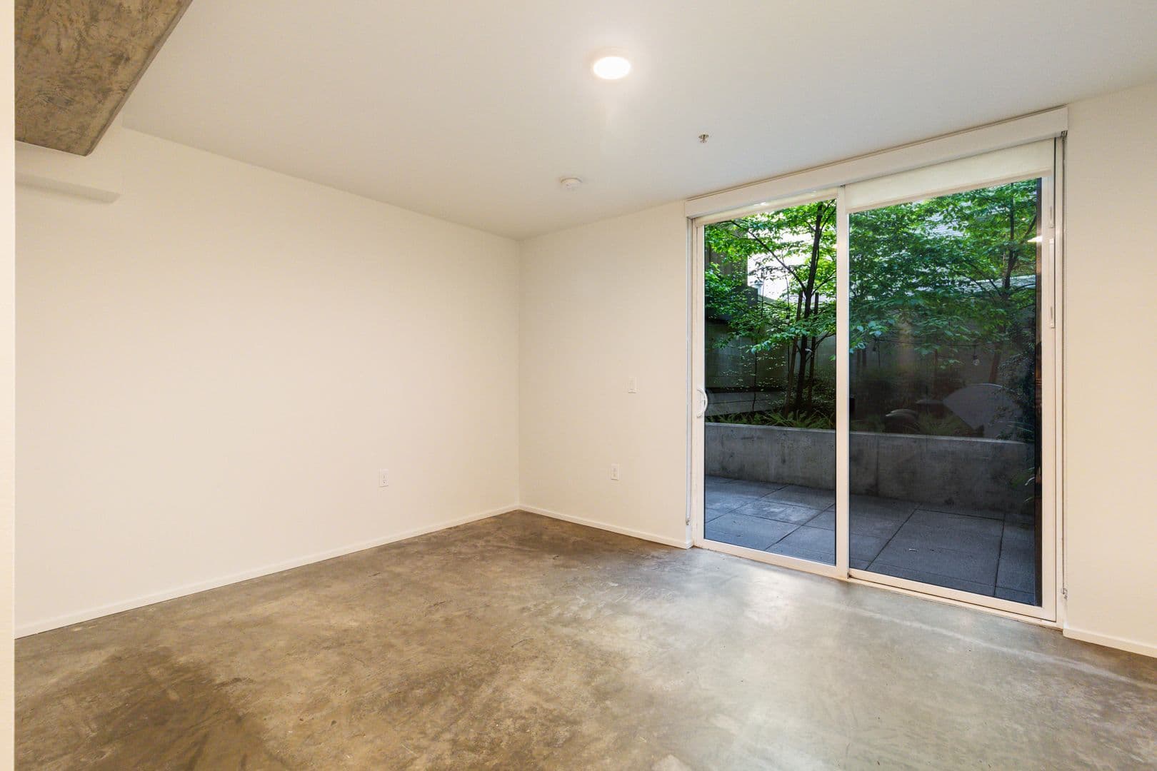 Seattle Apartment: 722 E Pike St