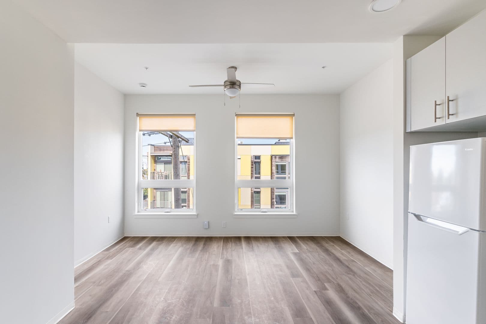 Portland Apartment: 5460 N Interstate Ave