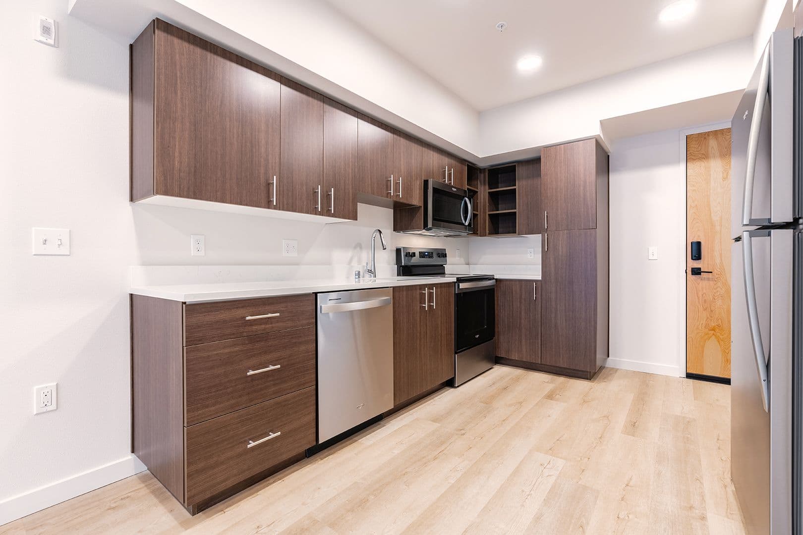 Tacoma Apartment: 2501 Commerce St