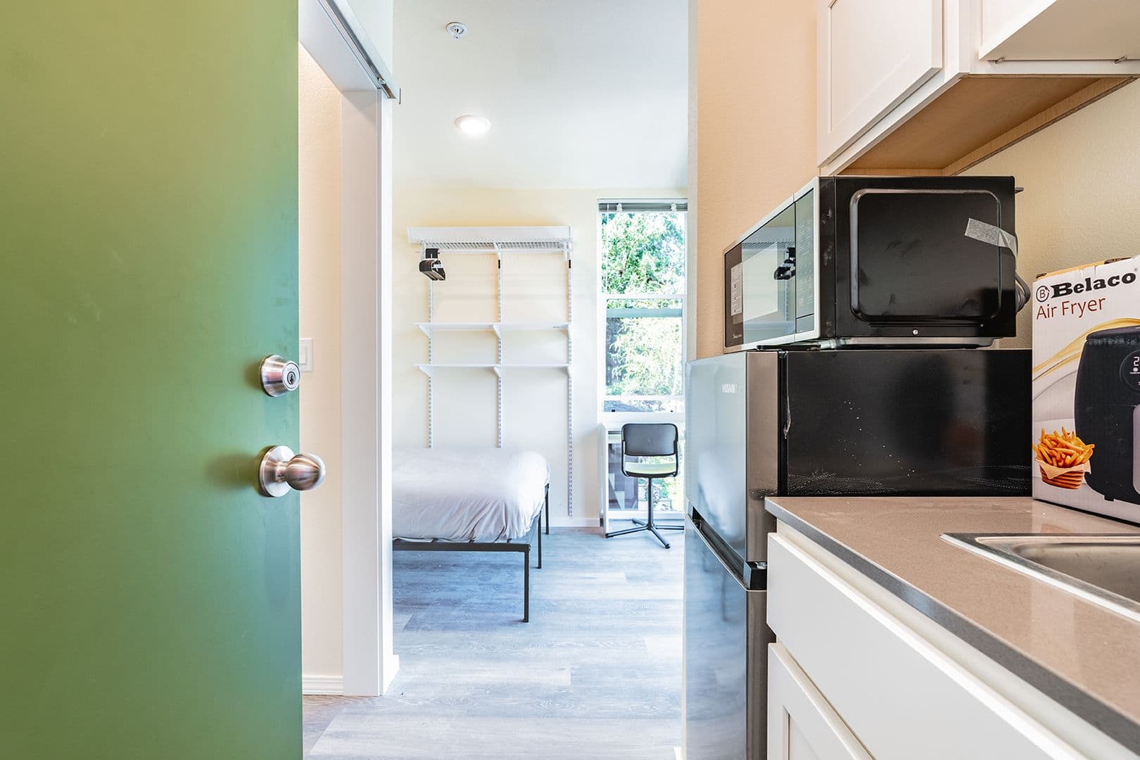 Seattle Apartment: 2335 Boylston Ave E