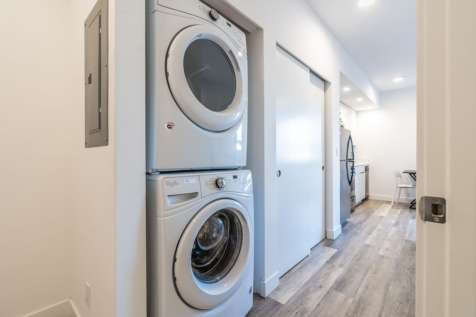 Seattle Apartment: 120 10th Avenue East