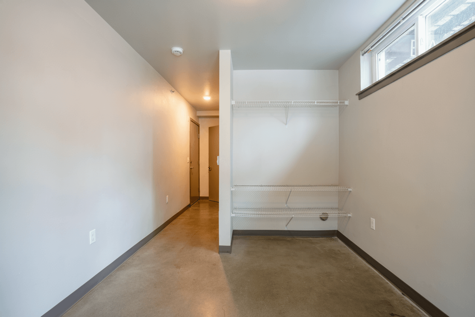 Seattle Apartment: 2820 Eastlake Ave E
