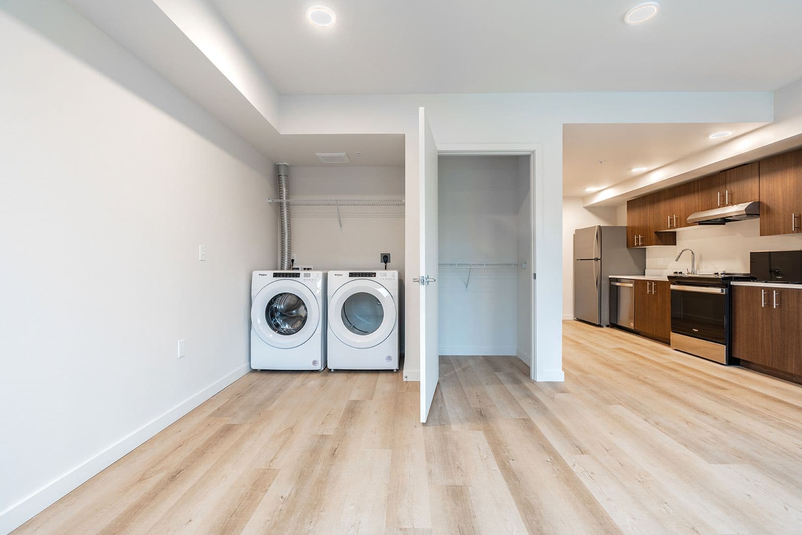 Tacoma Apartment: 2501 Commerce St