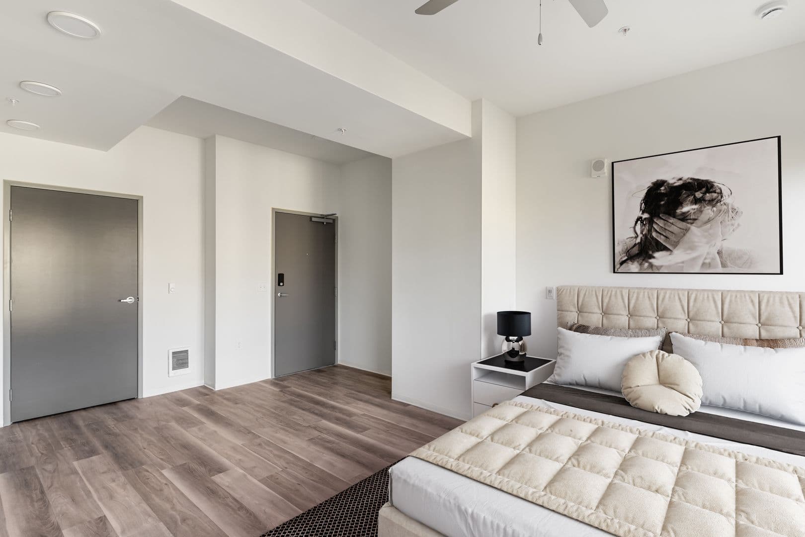 Portland Apartment: 5460 N Interstate Ave