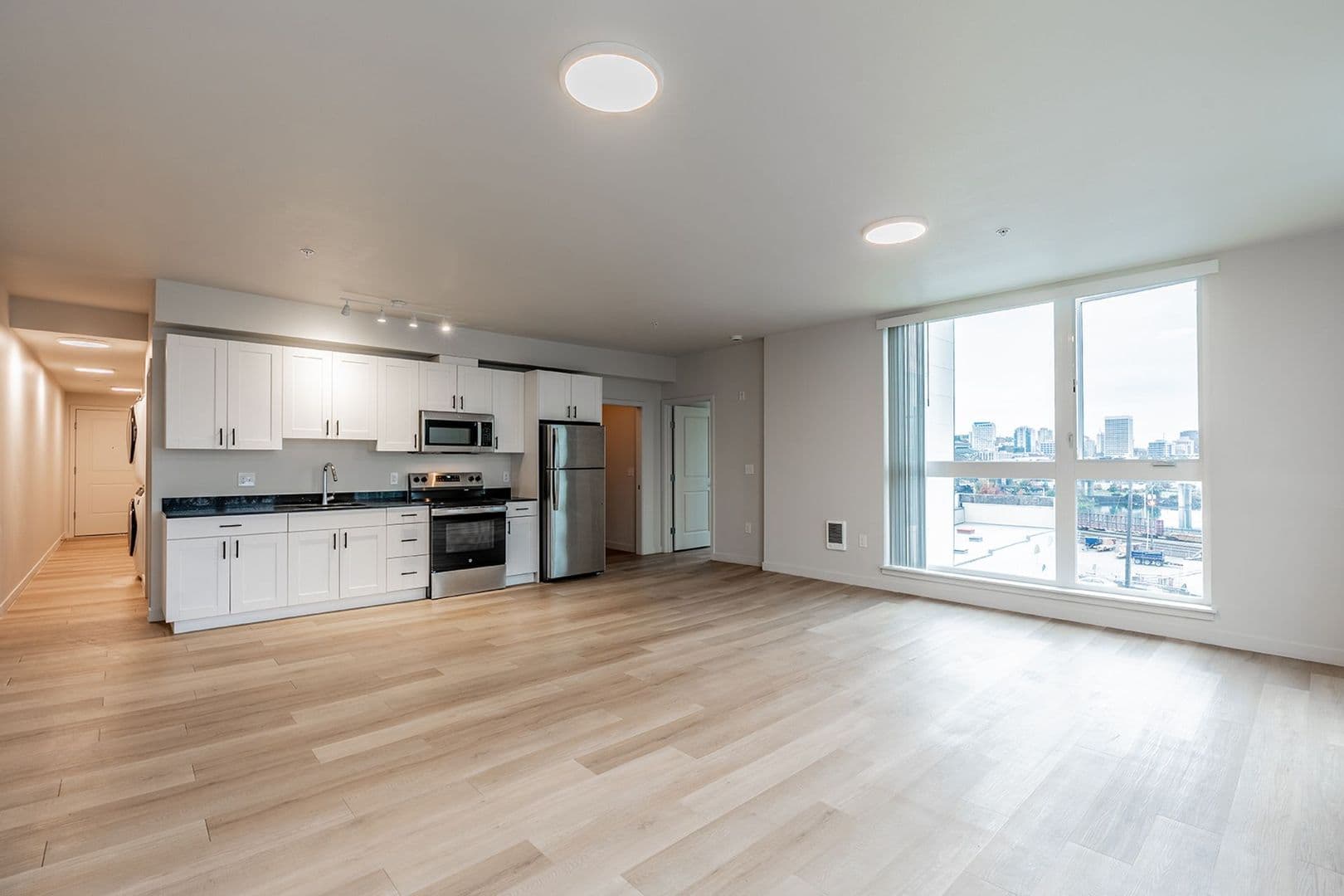 Tacoma Apartment: 201 E 25th St