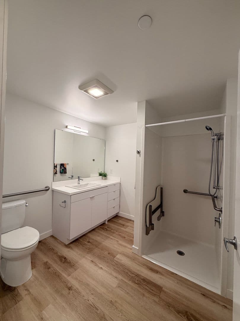 Seattle Apartment: 1323 E Union St