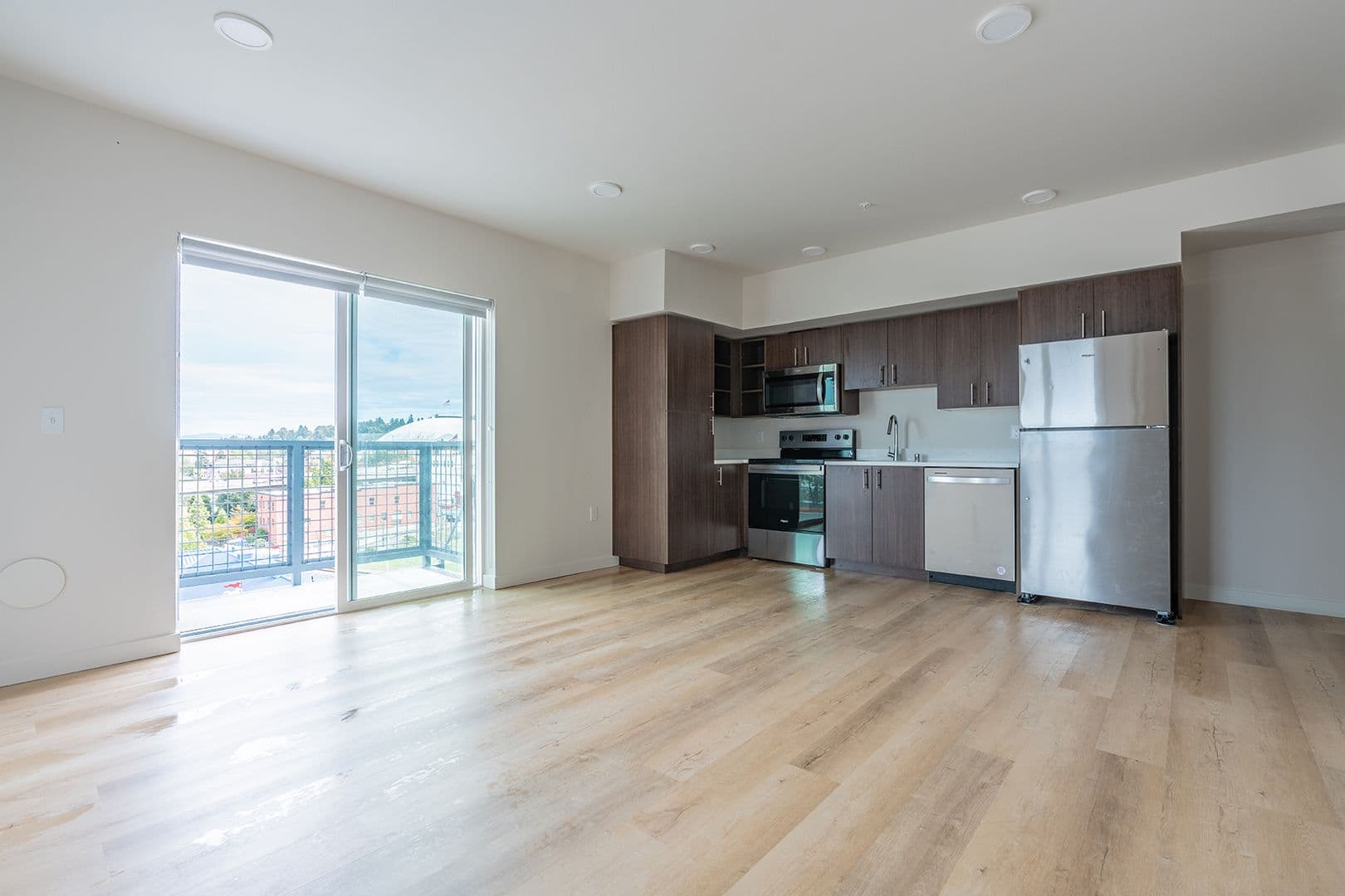 Tacoma Apartment: 2501 Commerce St