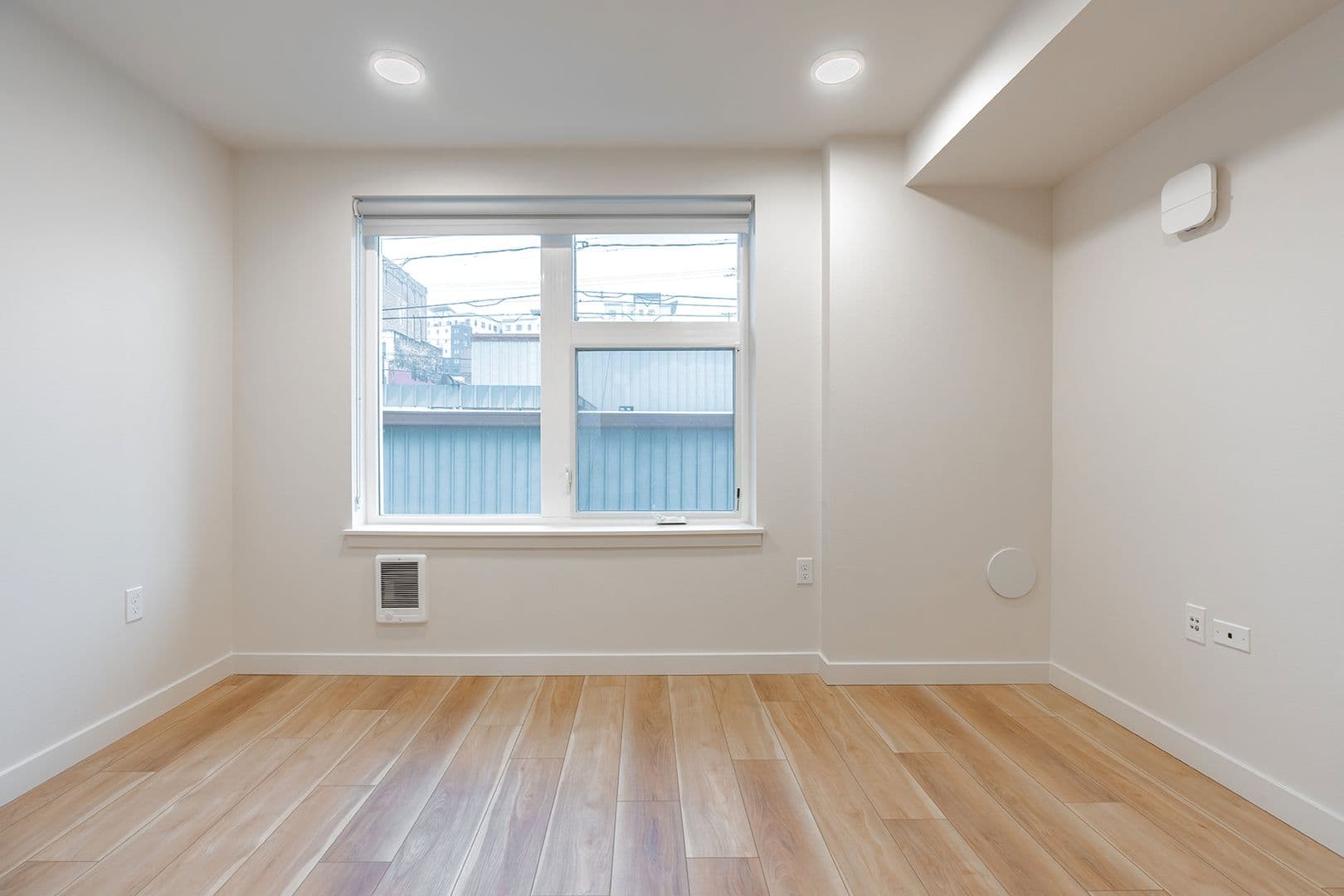Tacoma Apartment: 2501 Commerce St