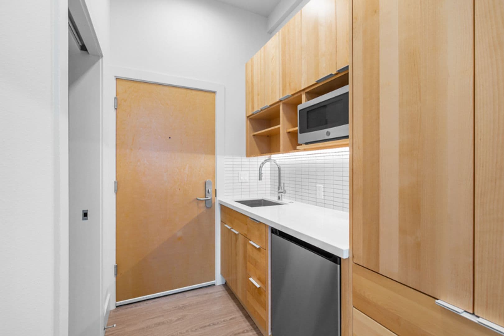 Seattle Apartment: 510 Broadway