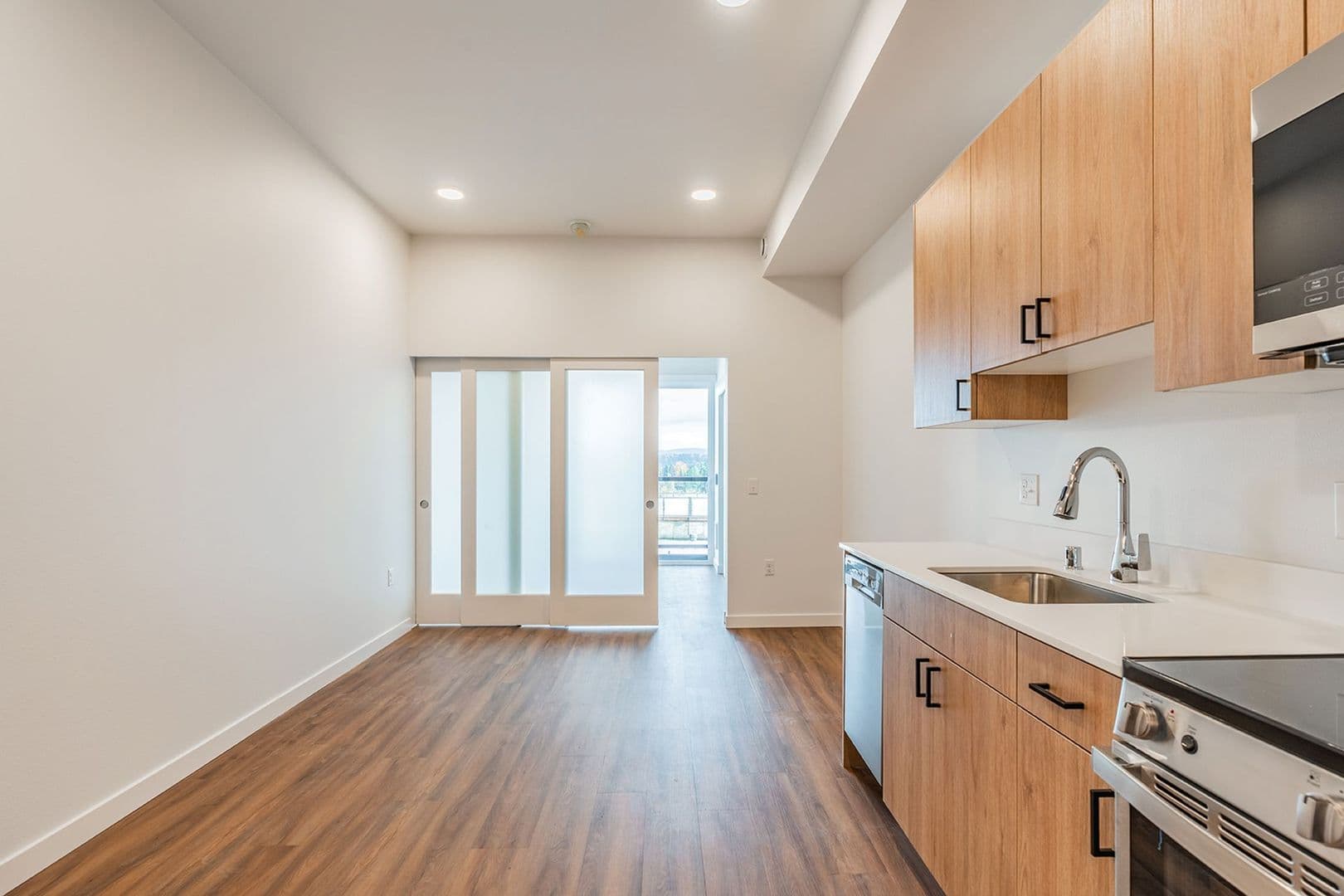 Seattle Apartment: 7324 Martin Luther King Jr Way S