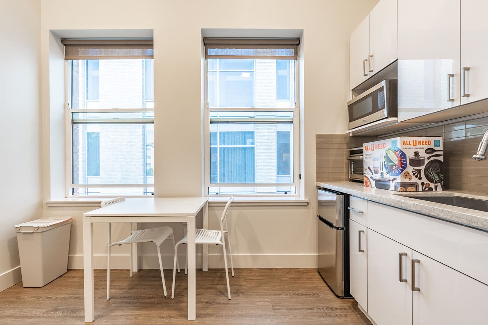 Seattle Apartment: 423 Terry Ave