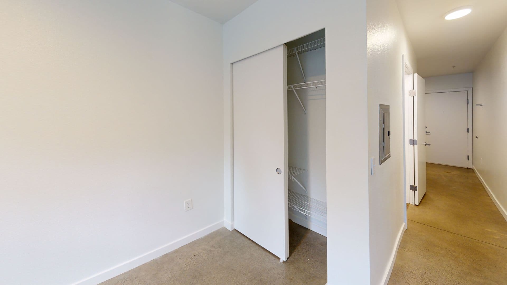 Seattle Apartment: 1715 12th Ave