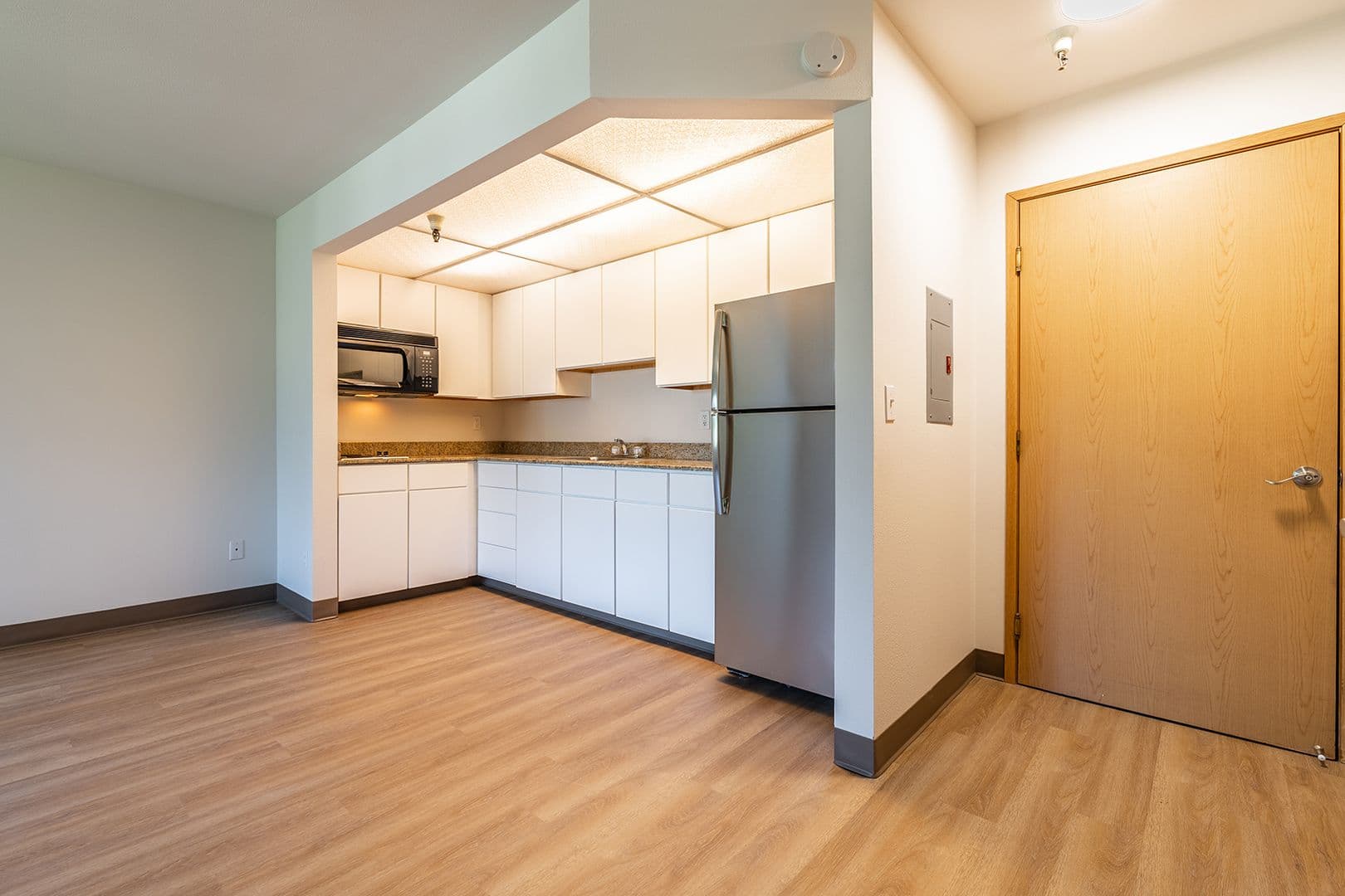 Bellevue Apartment: 15750 NE 15th Street