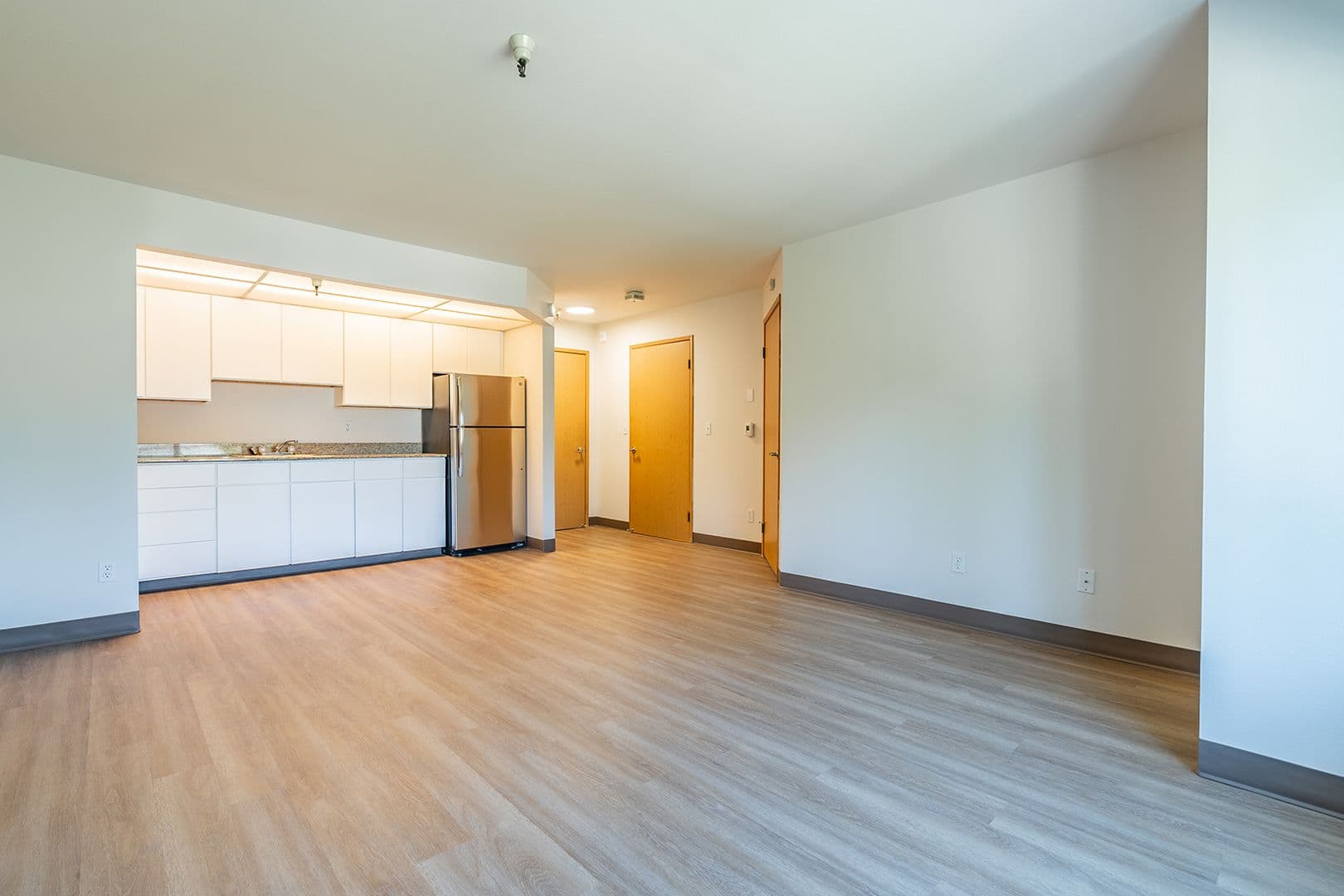 Bellevue Apartment: 15750 NE 15th Street