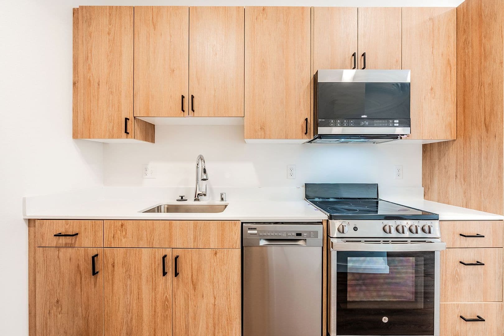 Seattle Apartment: 7324 Martin Luther King Jr Way S