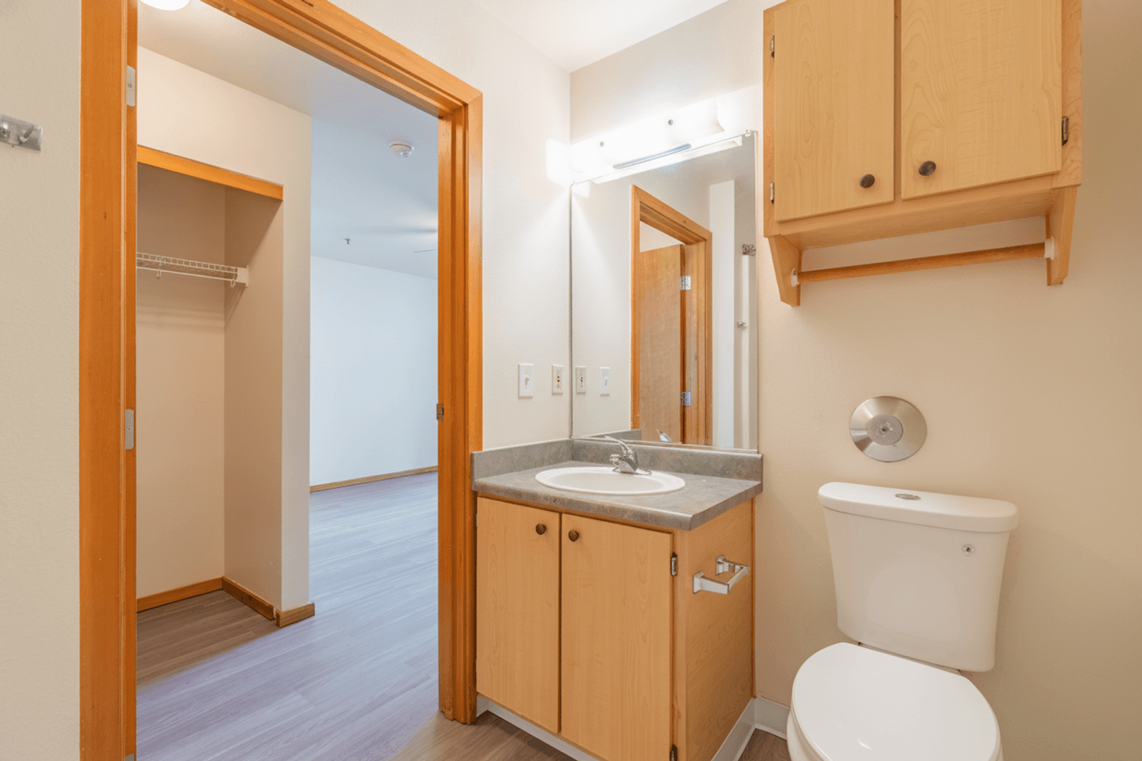 Portland Apartment: 10918 SE Stark St
