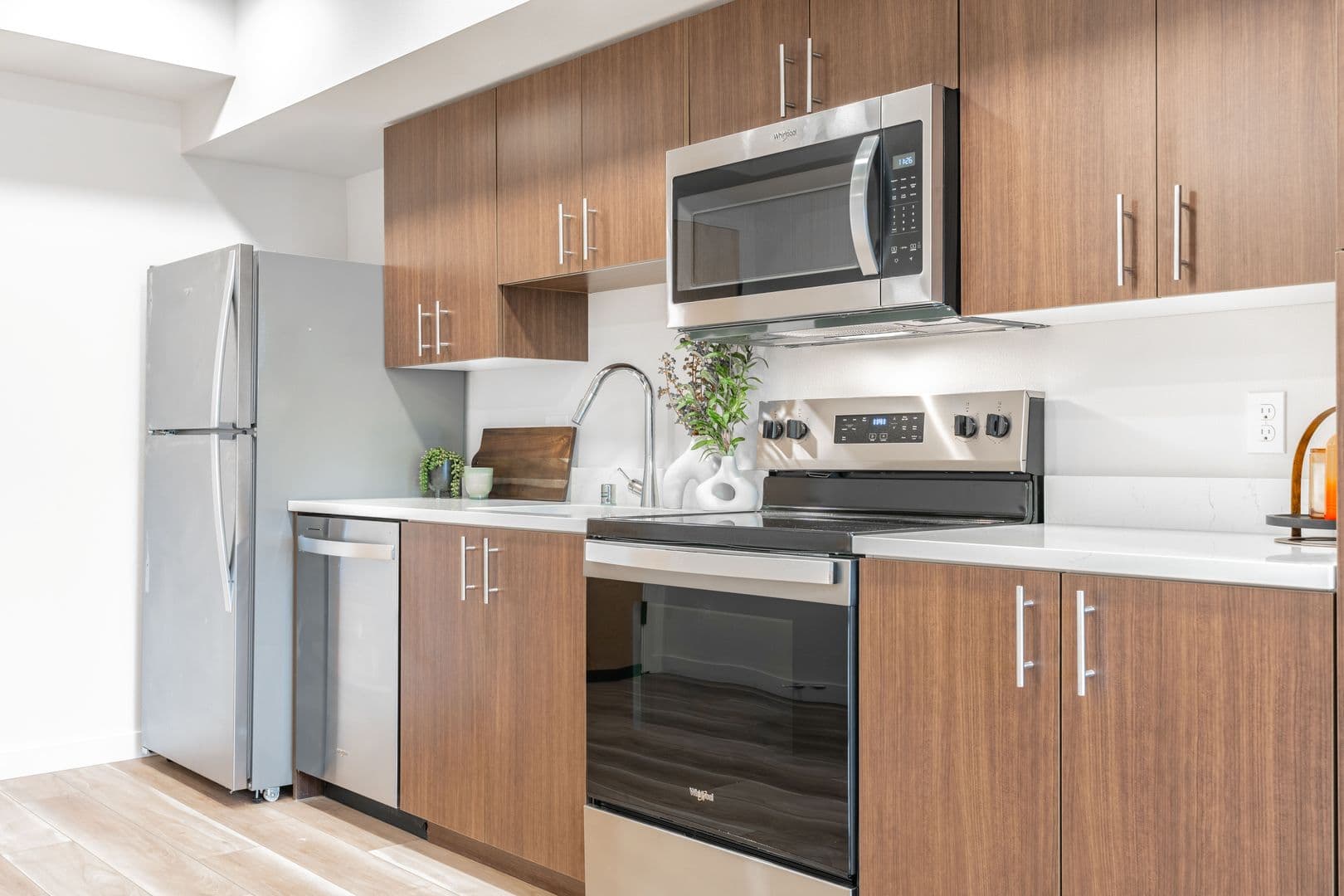 Tacoma Apartment: 2501 Commerce St